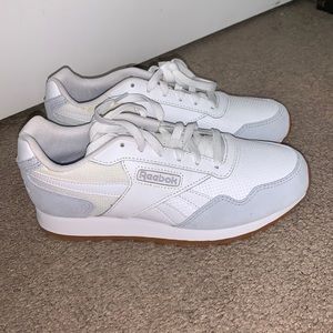 Womens Grey and white reeboks